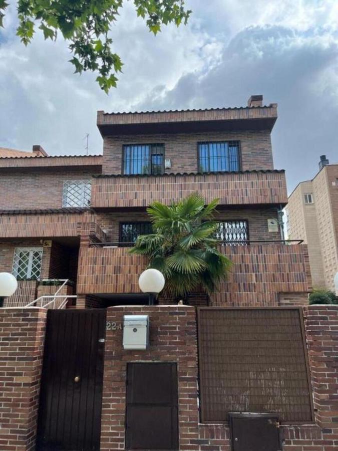 C6 Exclusiva Zona Madrid Apartment Exterior photo